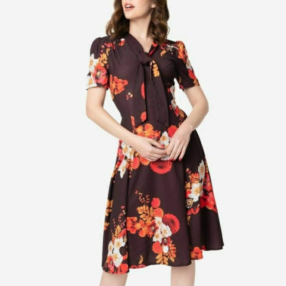 1940s Style Brown Autumn Floral Izzy Swing Dress NWT